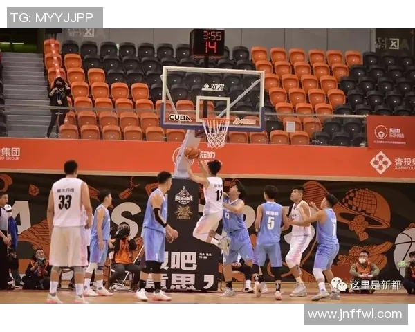 季后赛激战正酣 球队争锋逐梦冠军荣耀 赛场内外精彩纷呈