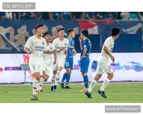 上海足球队转型之路的挑战与机遇全景解析